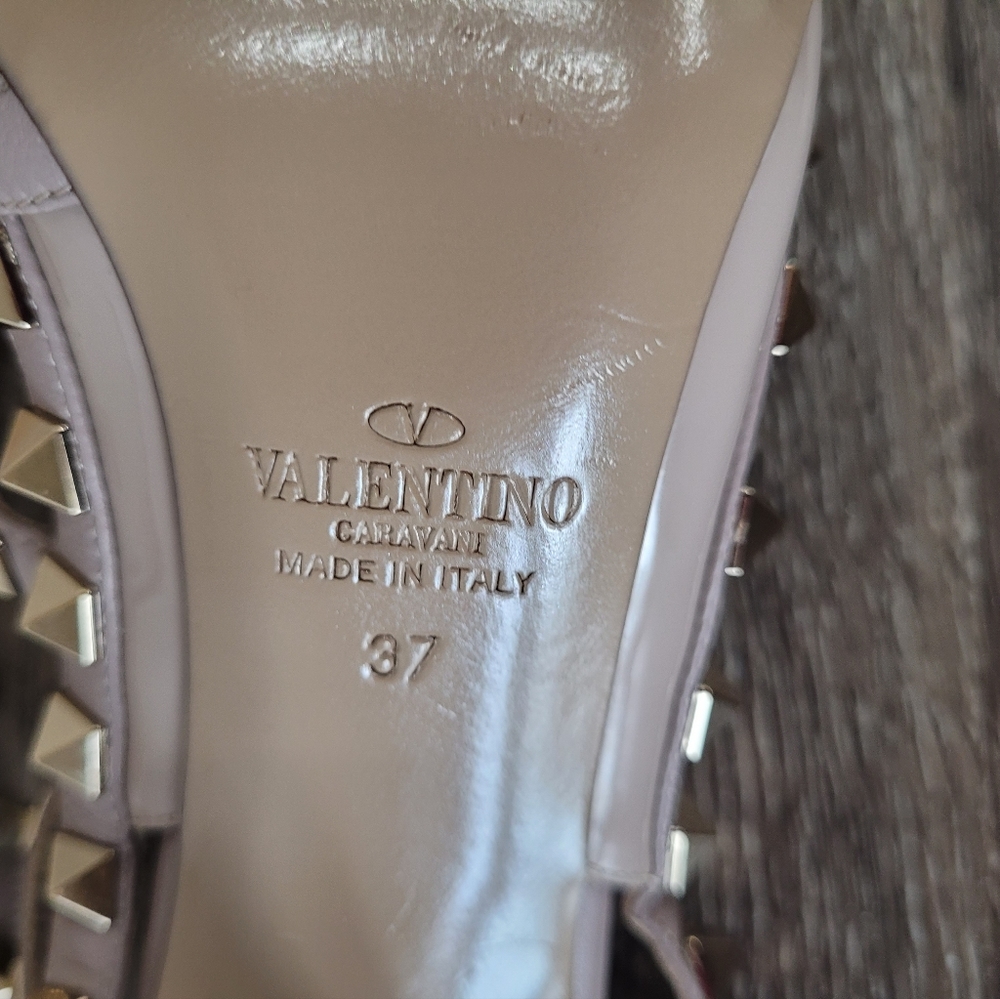 Valentino Garavani Rockstud Caged Pumps , Size 37 - Picture 8 of 11